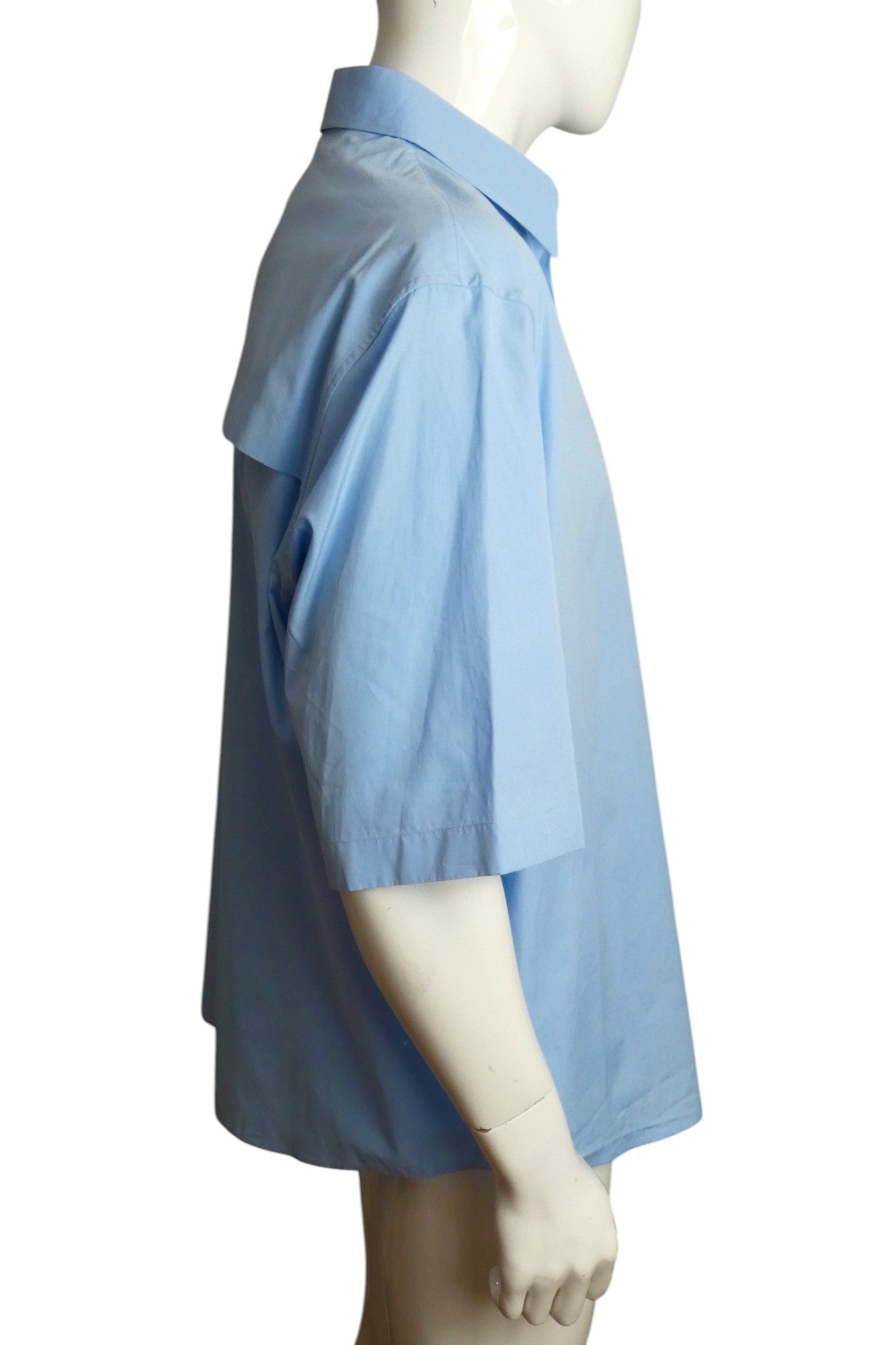 GUCCI- Blue Poplin Shirt with Removable Lower Sleeves, Size Medium