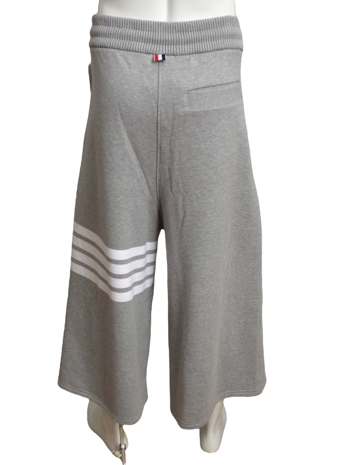 THOM BROWNE- NWT Classic Engineered 4 Bar Cropped Sweat Pants, Size XL