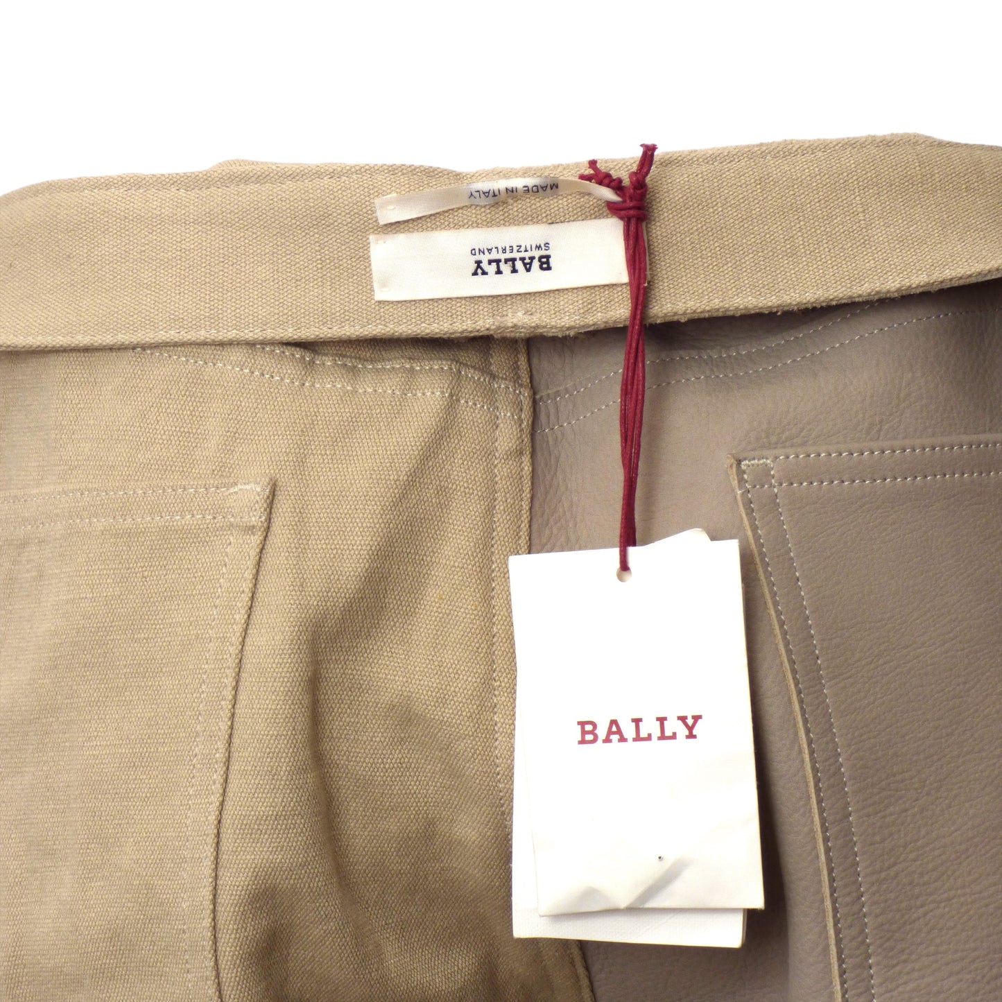 BALLY-NWT Tan Denim & Leather Shorts, Waist-34"