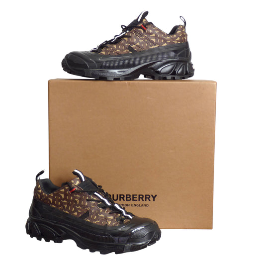 BURBERRY- Arthur Low Top Sneakers, Size 42