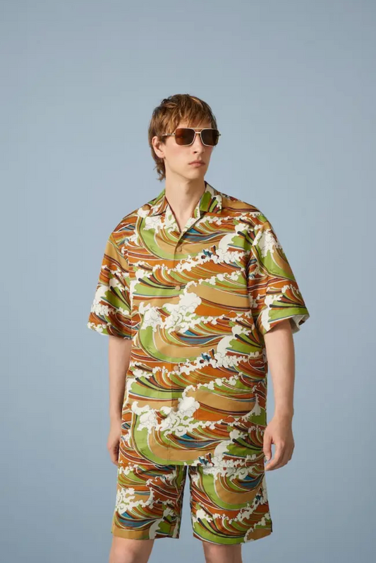 GUCCI- NWT 2023 Striped Waves Bowling Shirt, Size Medium