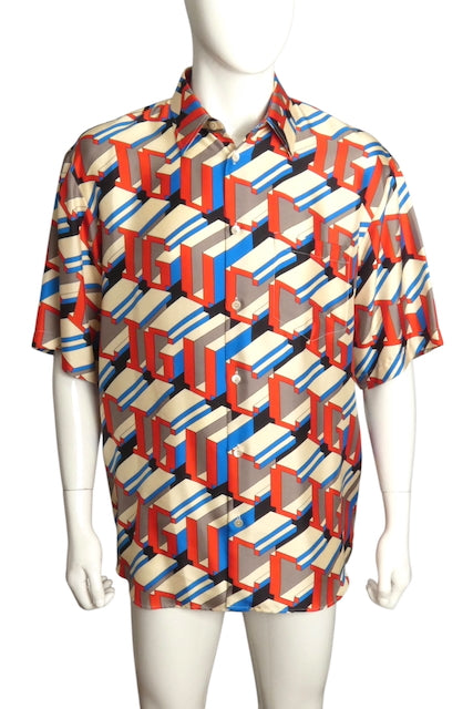 GUCCI- NWT 2024 Pixel Print GUCCI S/S Shirt. Size XL
