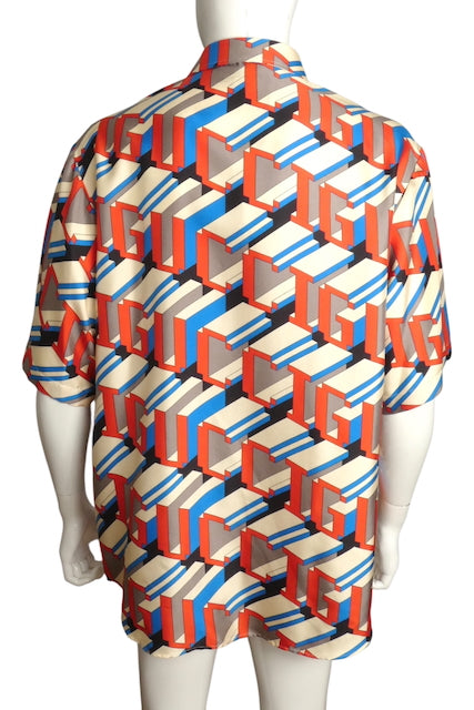 GUCCI- NWT 2024 Pixel Print GUCCI S/S Shirt. Size XL