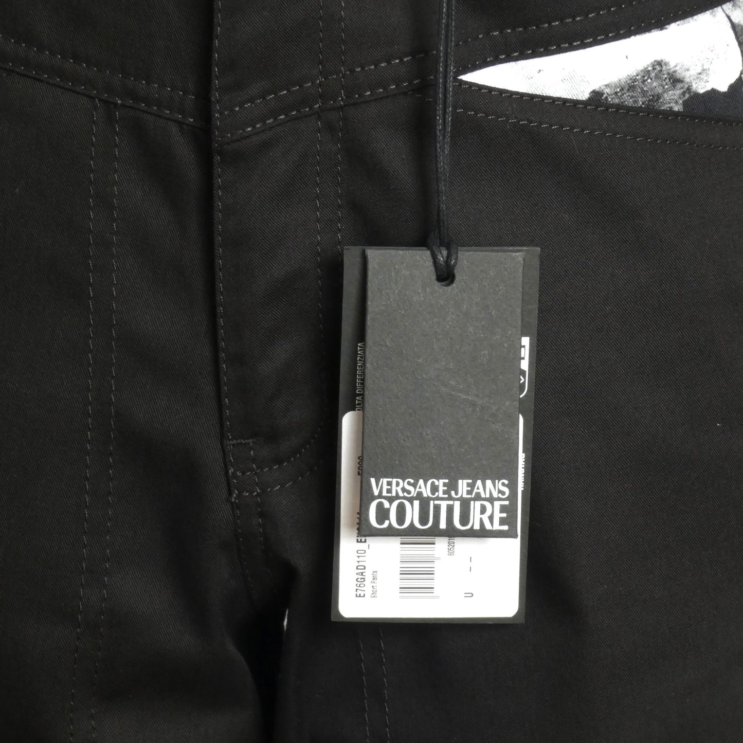VERSACE JEANS COUTURE- NWT Black Cotton Magazine Shorts, Waist 30