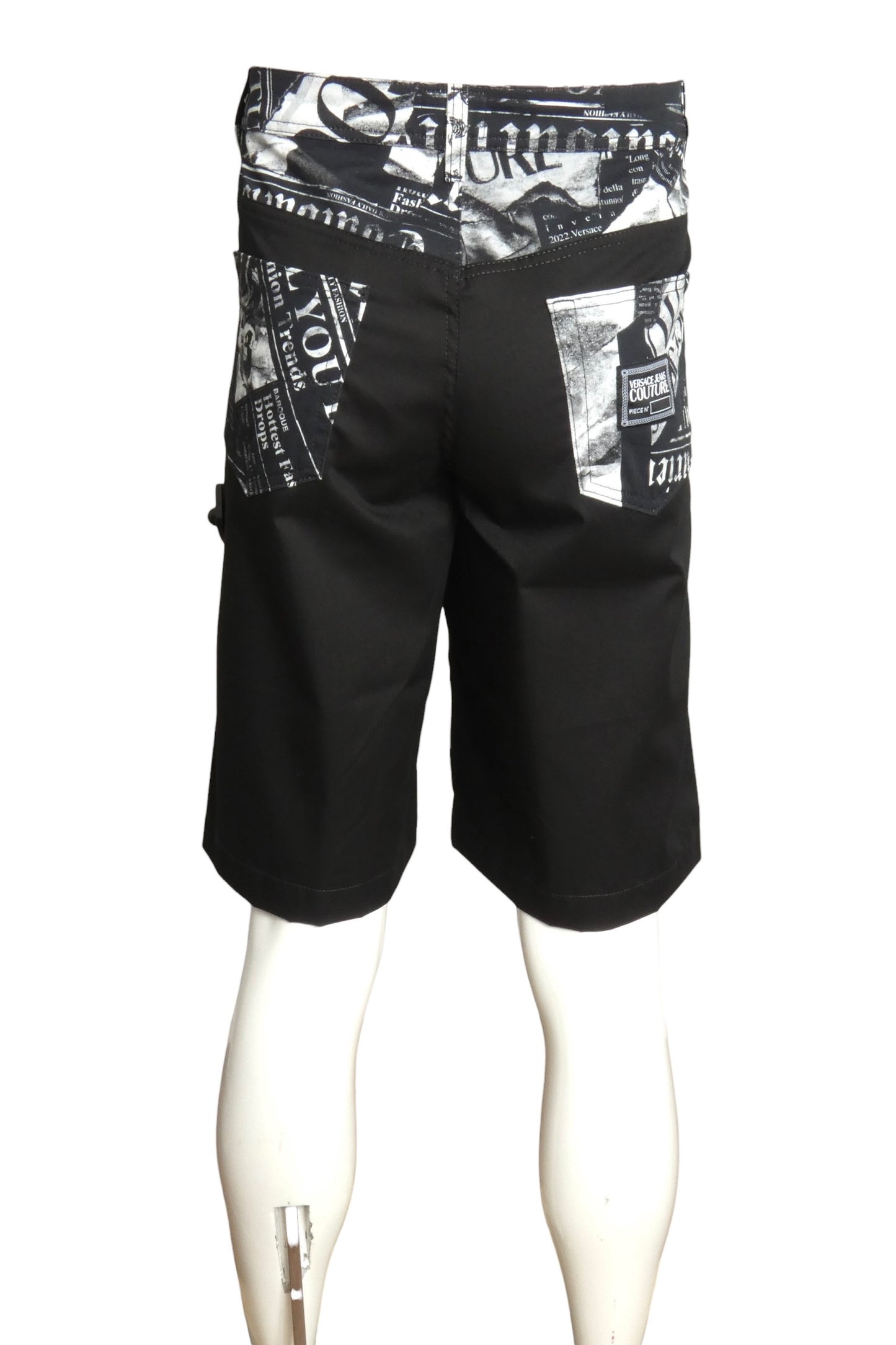 VERSACE JEANS COUTURE- NWT Black Cotton Magazine Shorts, Waist 30