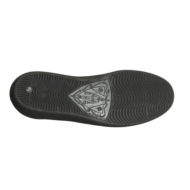 GUCCI- NIB  Black Ace GG Low Top Sneakers, Size 13.5