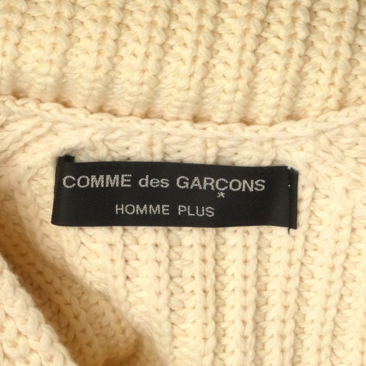COMME DES GARCONS- 2002 Ivory Painted Cable Knit Sweater, Size Medium