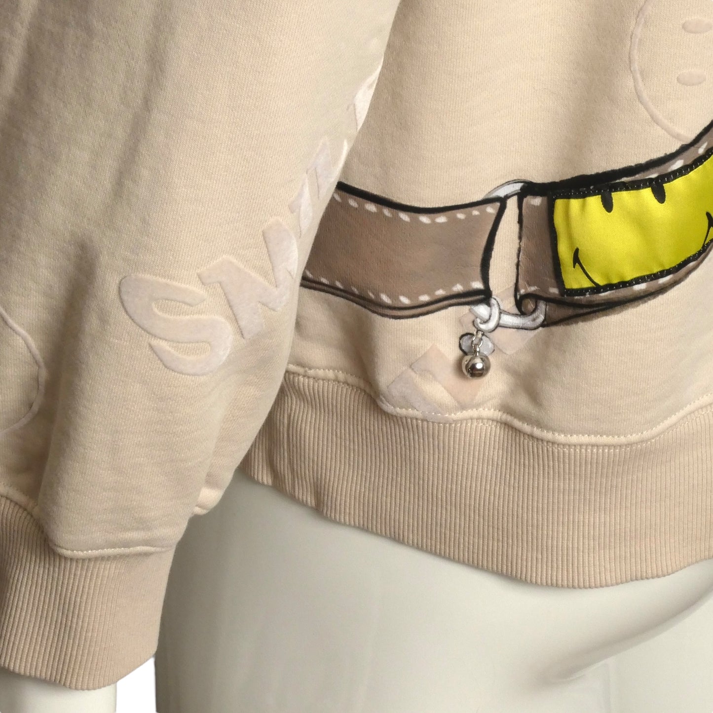 13DE MARZO X SMILEY- Cross Body Teddy Bear Sweatshirt, Size Medium
