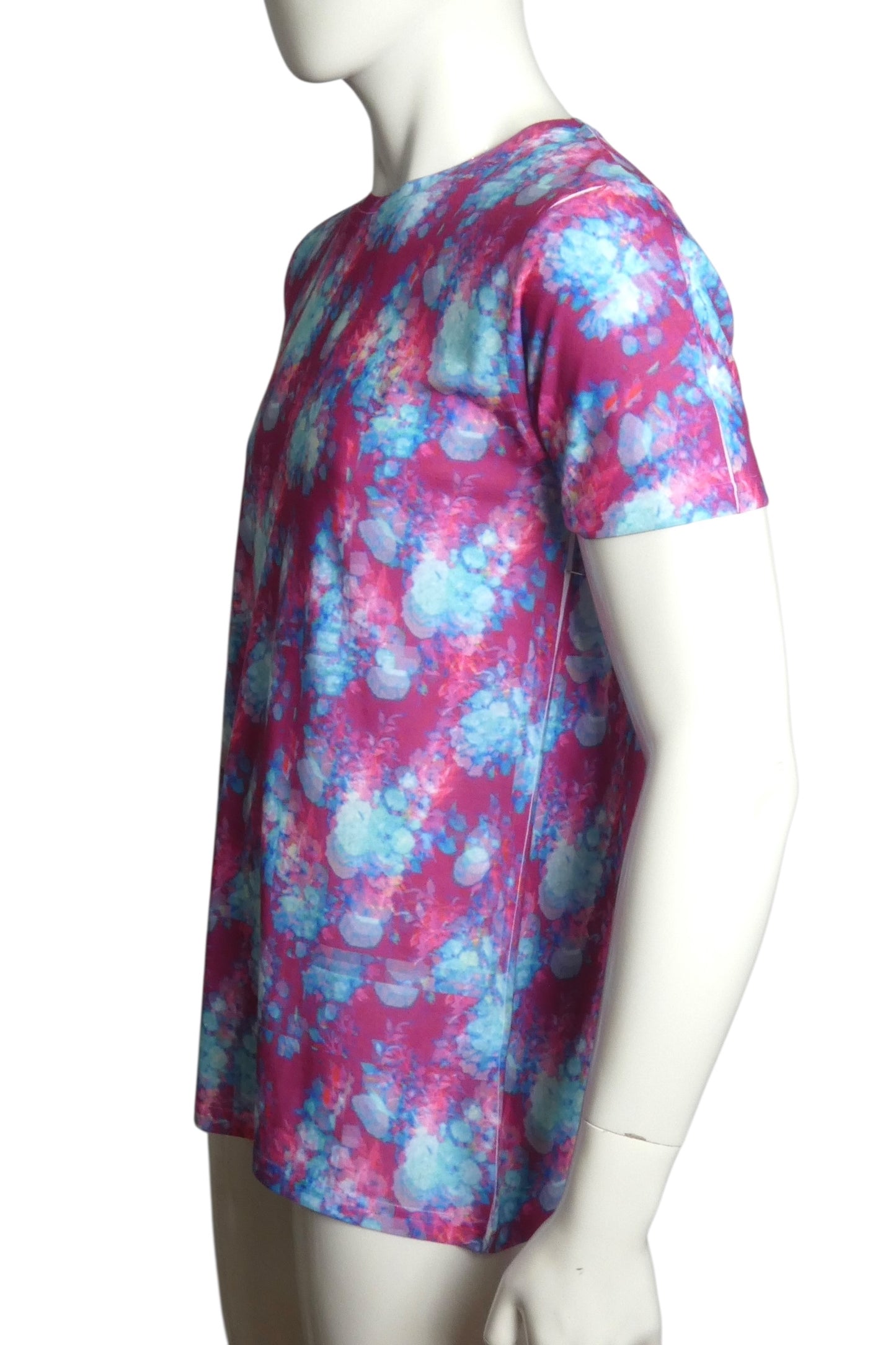 Tie Dye T-Shirt, Size Medium