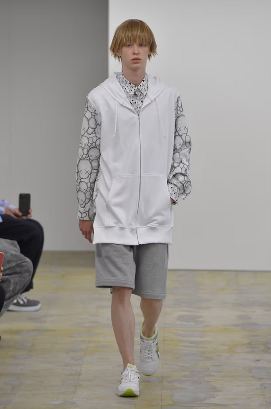 KAWS X COMME DES GARCONS- NWT 2021 White Hoodie Sweatshirt, Size XL