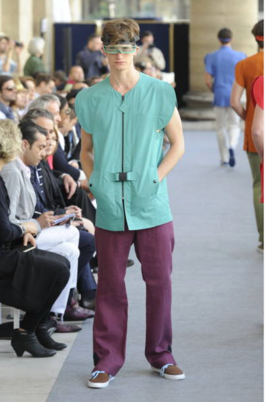 PIERRE CARDIN HAUTE COUTURE- Green Sleeveless Cotton Jacket, Size XL