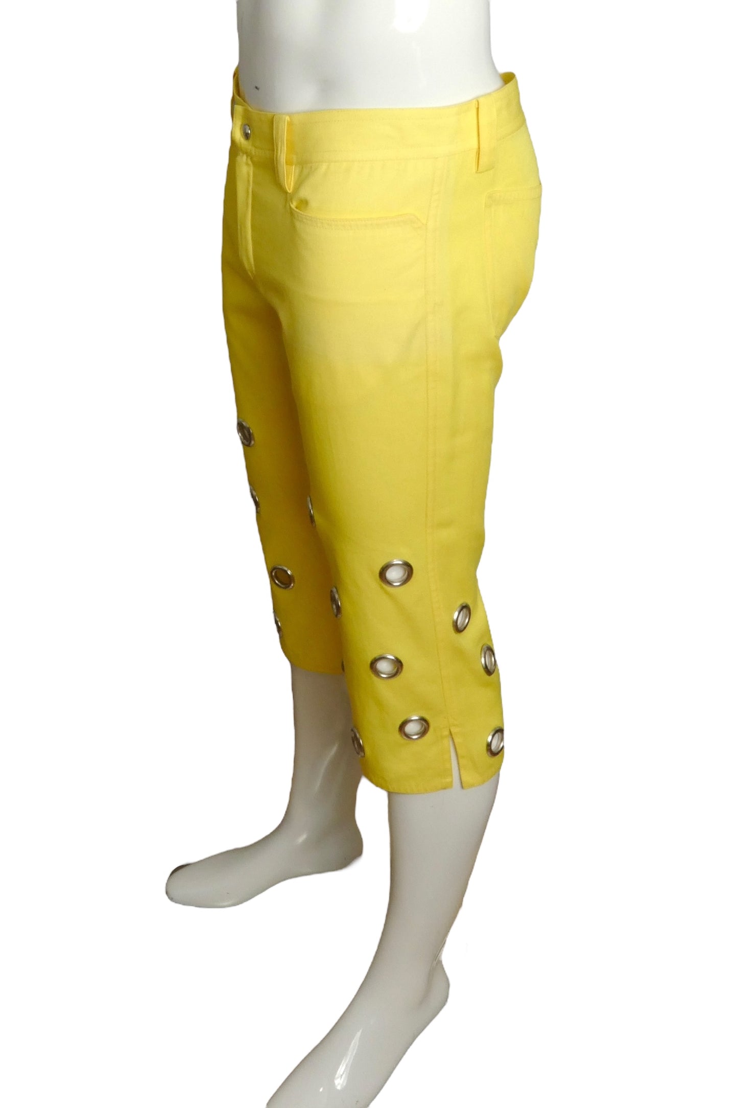PIERRE CARDIN (HAUTE COUTURE)- 2007 Yellow Cotton Grommet Shorts, Waist 32