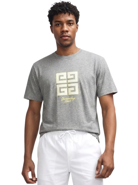 NWT New Studio Fit T-Shirt, Size Medium