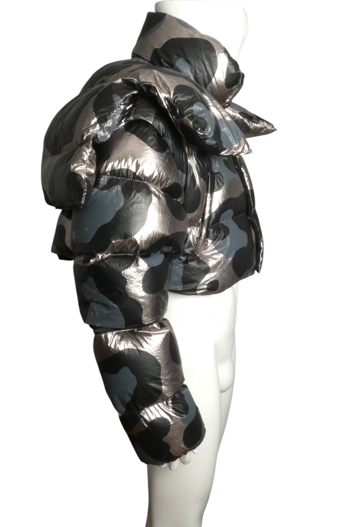 2021 NWT Metallic Puffer Coat, Size Small