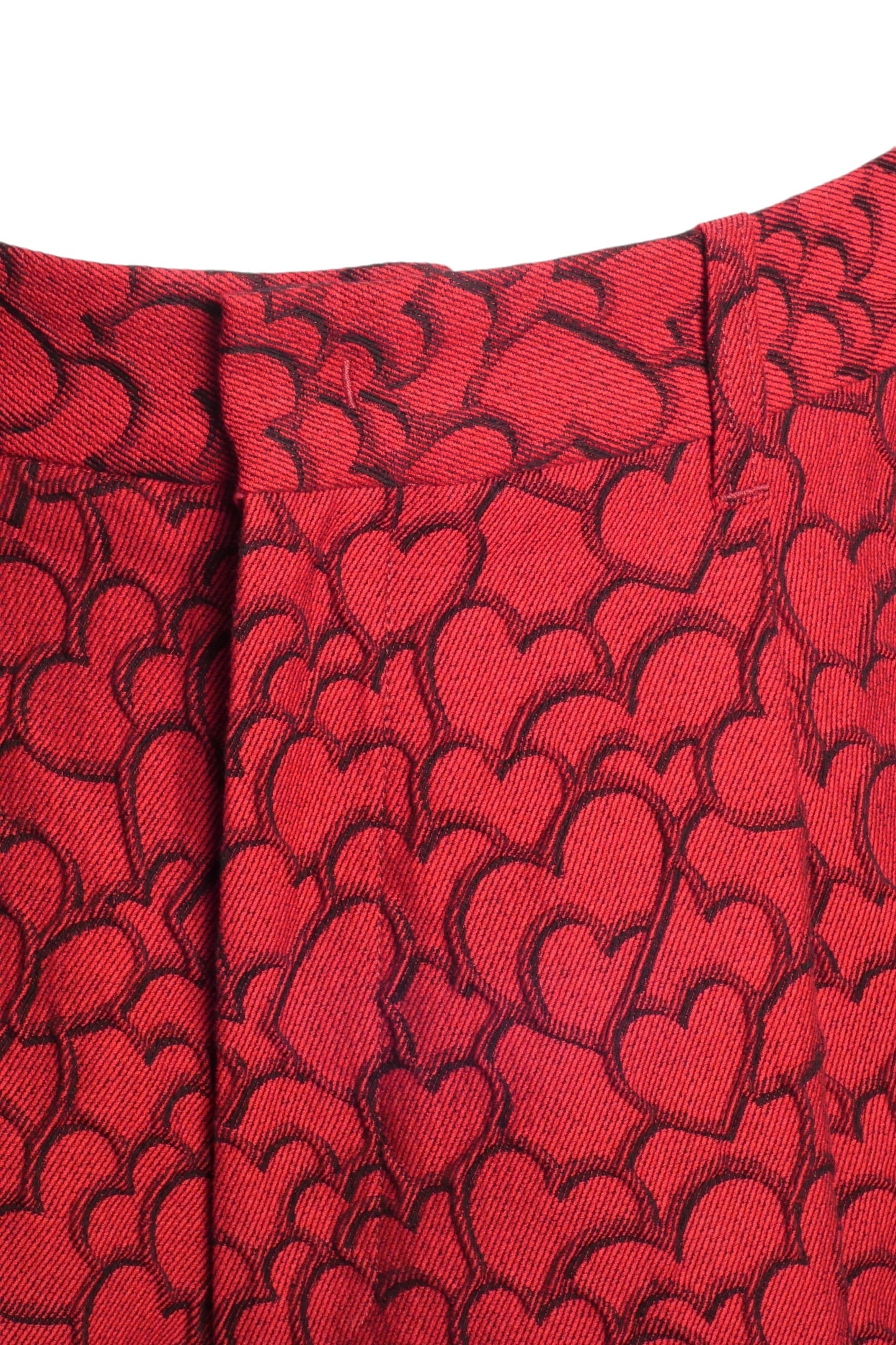 EMPORIO ARMANI X MON AMOUR- NWT 2023 Red Heart Brocade Cargo Shorts, Waist 34