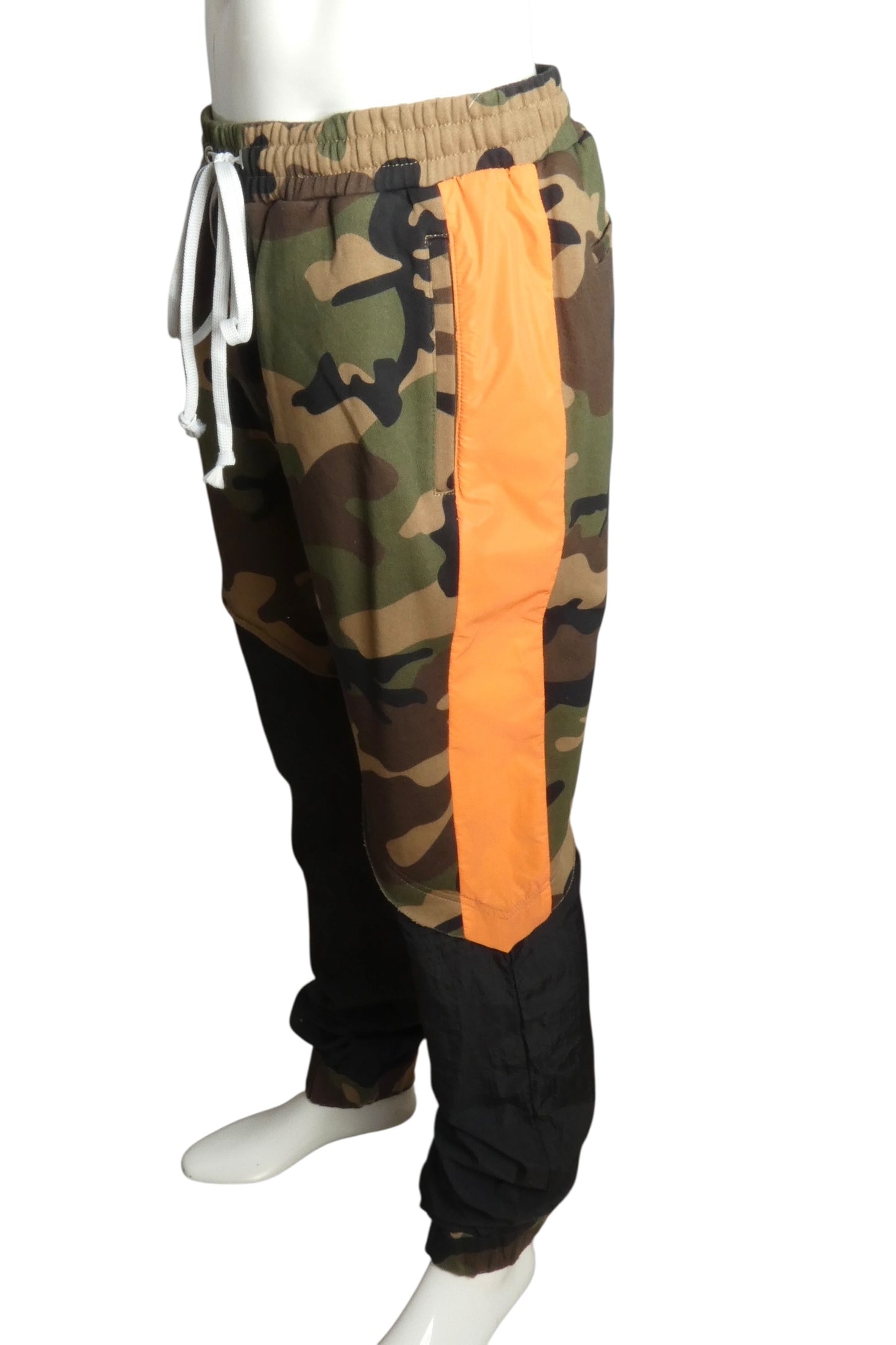 2020 NWT Fabric Block Joggers, Size XL