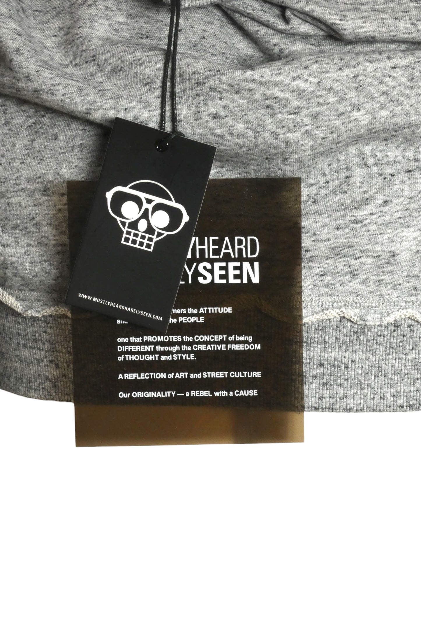 MINIONS X MOSTLY HEARD RARELY SEEN- Minions Screen Print Sweatshirt, Size Medium