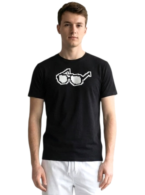 NWT Graphic T-Shirt, Size Large