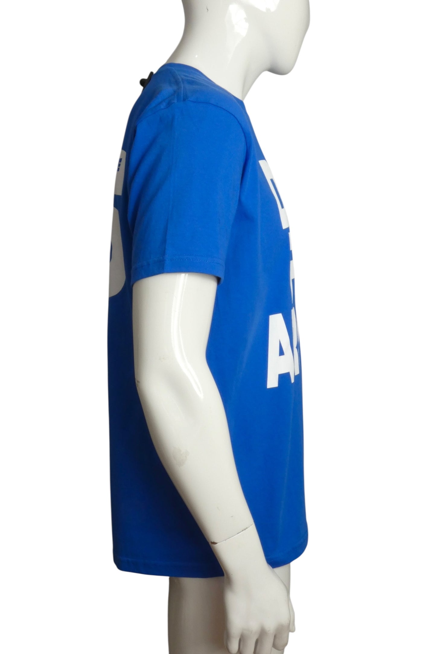 2022 Graphic T-Shirt, Size Medium