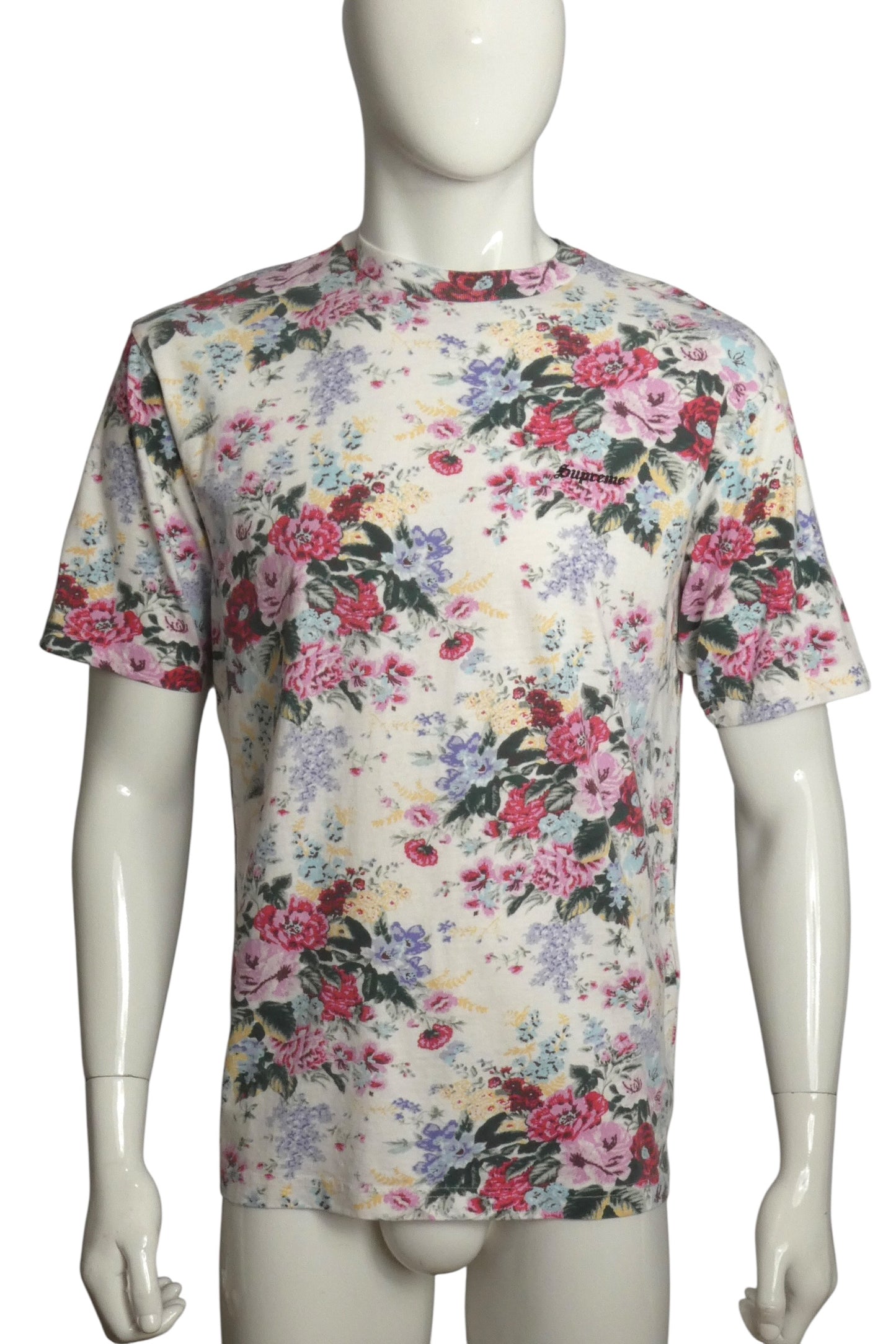 NWOT 2026 Floral Print T-Shirt, Size Small