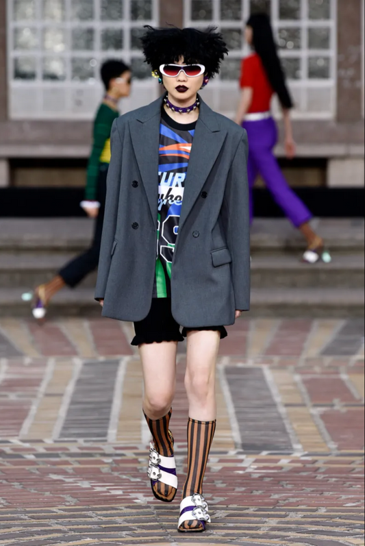 KENZO- NWT 2018 "Future Mayem" Graphic T-Shirt, Size Large