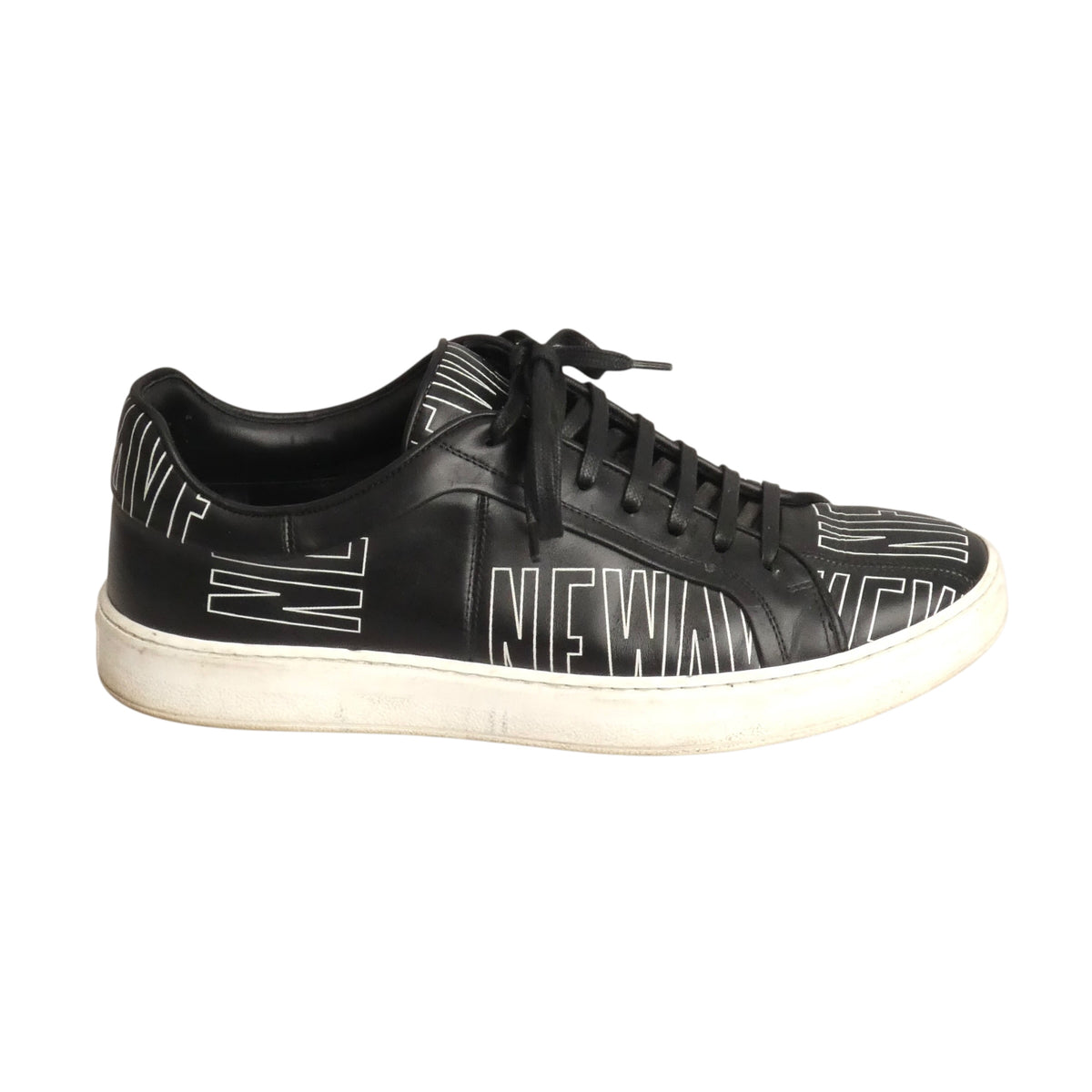 DIOR HOMME - 2017 B06 Black Leather Low Top Sneakers, Size-42